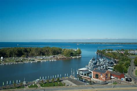 Buffalo Marriott At LECOM HARBORCENTER Parking: Pictures & Reviews ...