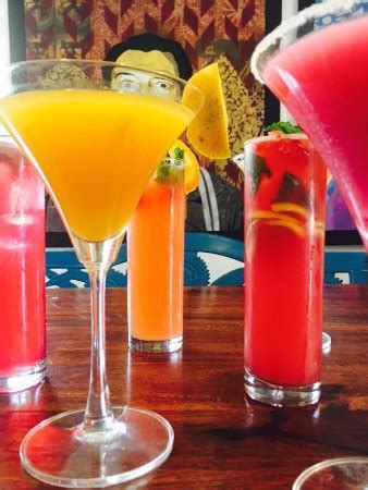 THE PROJECT CAFE, Ahmedabad - Restaurant Reviews, Phone Number & Photos ...