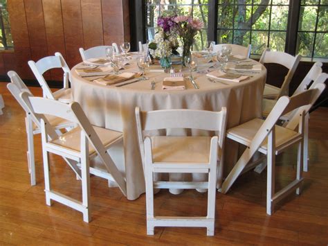White resin chairs wedding 60 photos - Astyledwedding.com