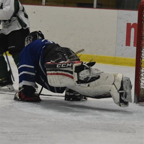 Main St Pizza/Bjork and Zhulkie U16 hockey team