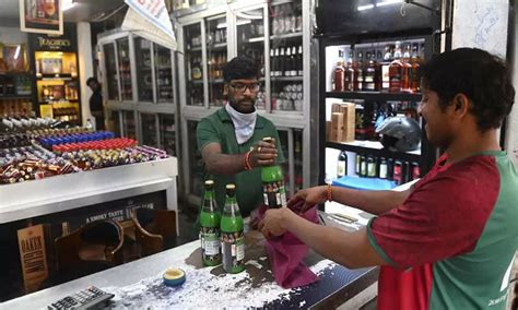 ఆంధ్రాలో కొత్త మద్యం పాలసీ ప్రజలకు హానికరం: వైసీపీ | Andhrapradesh new ...