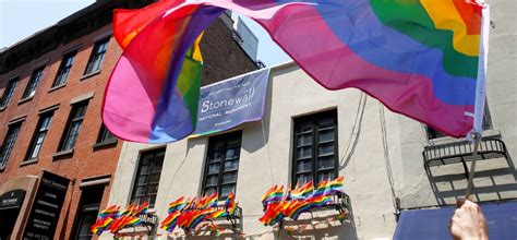 Stonewall Inn In New York Becomes The First Monument Dedicated To The ...