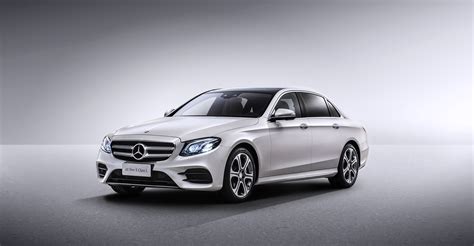 Download White Car Car Mercedes-Benz Vehicle Mercedes-Benz E-Class HD Wallpaper