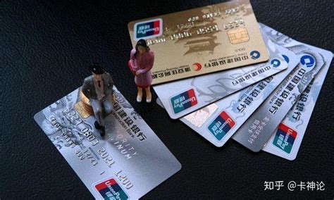 办信用卡时提供银行流水，就能提高下卡率和额度！__凤凰网