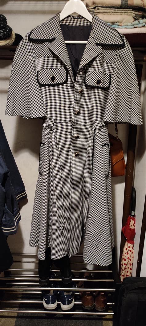 Is this real ?? Ysl coat : r/VintageFashion
