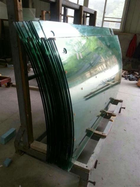弯钢夹胶玻璃-产品中心-武汉鑫明鸿玻璃