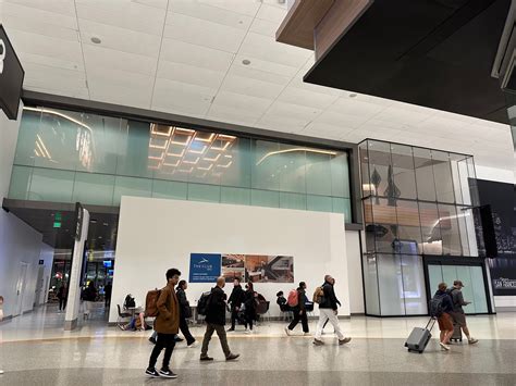 San Francisco (SFO) - Priority Pass lounges and options - Page 30 ...