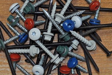 Nails vs. Screws | Wick Buildings