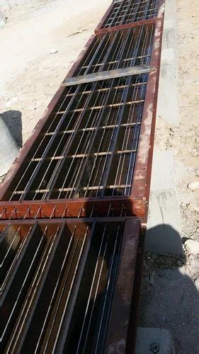 Fencing Pole Die - Precast Fencing Pole Die Service Provider from Gondal