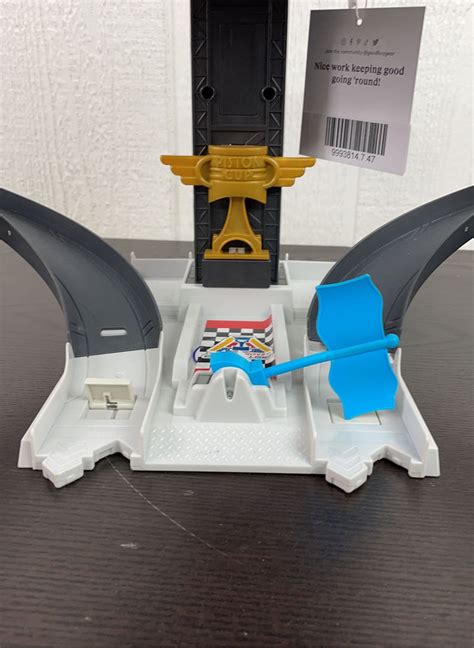 Rust-eze Racing Center 的图像结果