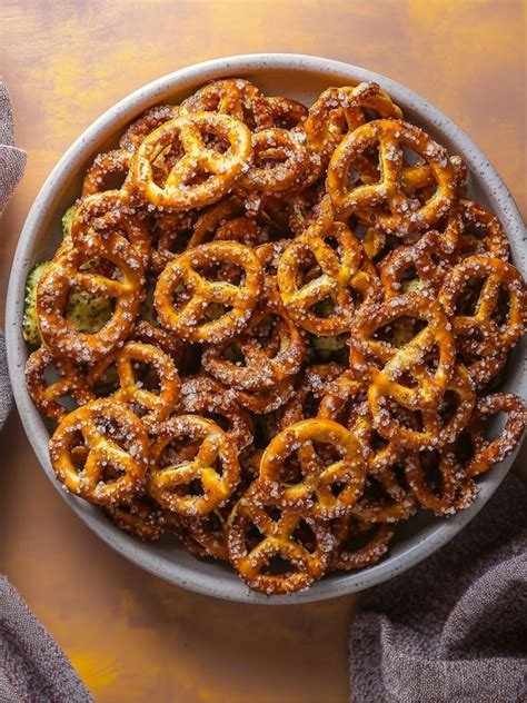 Dill Pickle Ranch Pretzels