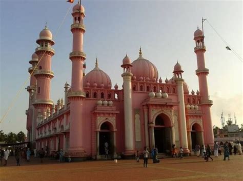 Beemapally Mosque, thiruvananthapuram, India - Top Attractions, Things ...