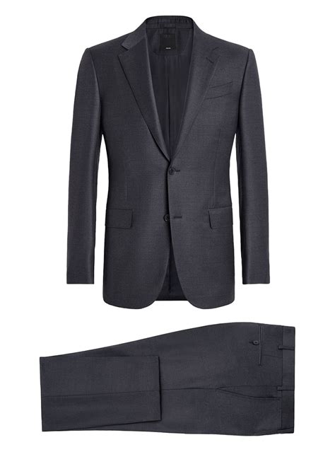 Charcoal Grey Business Suit 的图像结果