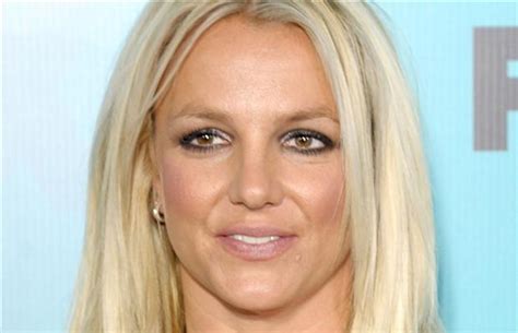 Britney Spears Height, Weight, Age, Body Statistics - Healthy Celeb
