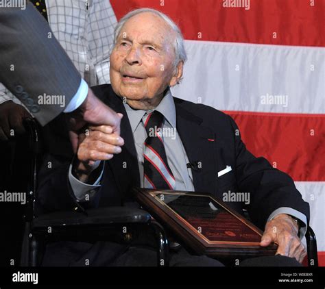 At age 107 hi-res stock photography and images - Alamy