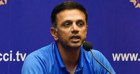 Rahul Dravid Unwell; Coach May MISS 3rd ODI Between India-Sri Lanka Due ...