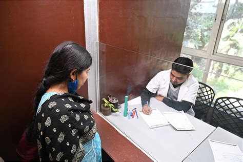 Best Homeopathy Doctor in Kolkata, India: PBHRC Elgin Road