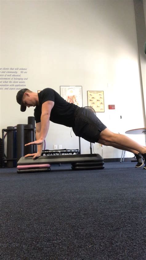 Best 13 5 Serratus Anterior Exercises for Healthy Shoulders – Artofit