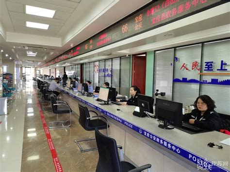京杭运河扬州段增设两处“抗疫便民服务站” | 极目新闻