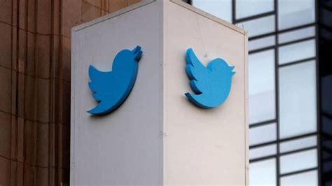 Twitter quietly rolls back change made to deleted tweet embeds ...