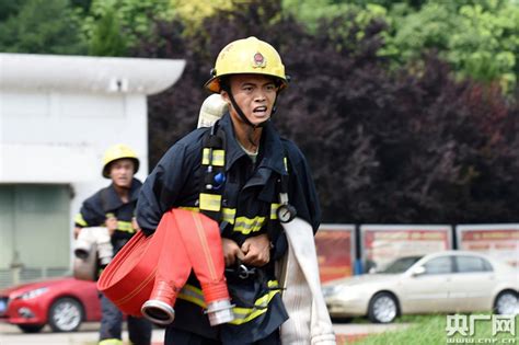 逆行英雄！安徽22岁消防员孟鸣之生命的最后12小时_央广网