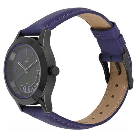 Buy Online Fastrack All Nighters Quartz Analog Purple Dial Leather ...