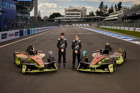 CUPRA KIRO presents its new livery for the ongoing Formula E season