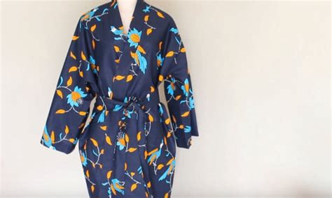 Men's Robe Pattern Making Tutorial 的图像结果