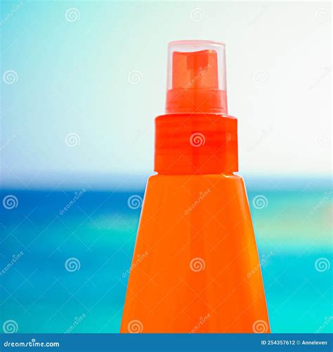 Suntan Lotion, Spf Protection and Skin Care, Sun Tan Bottle on the ...