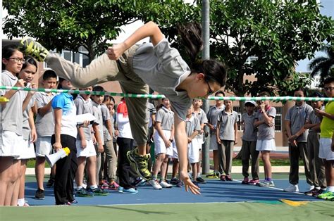 深圳市南山中英文学校