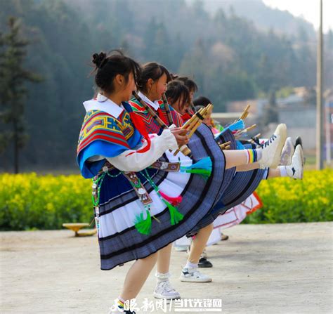 贵州纳雍：苗族芦笙舞进校园-人民图片网
