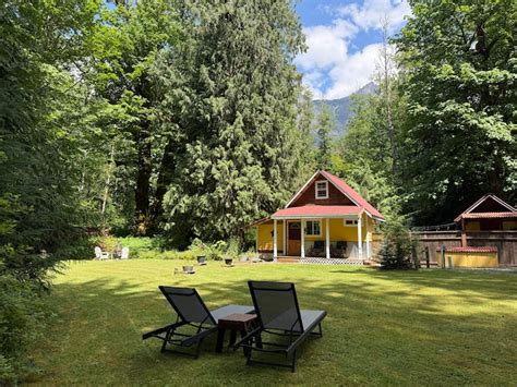 Star in the Woods Cabin - cozy cabin in Baring! - Cabins for Rent in ...