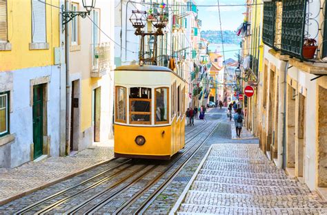 When Is the Best Time to Visit Portugal? | Celebrity Cruises
