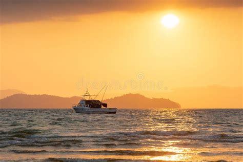 Sea Boat 的图像结果