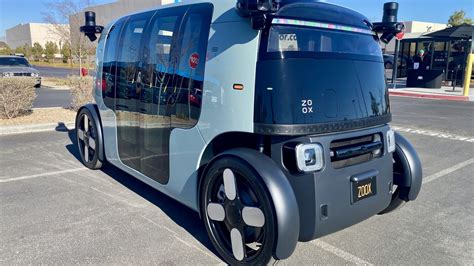 Why 2025 is set to be a crucial year for Amazon's Zoox robotaxi unit - Piened.com