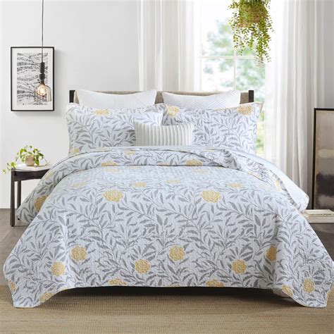 Amazon.com: Homzard Floral Queen Comforter Set - 100% Cotton Quilts ...