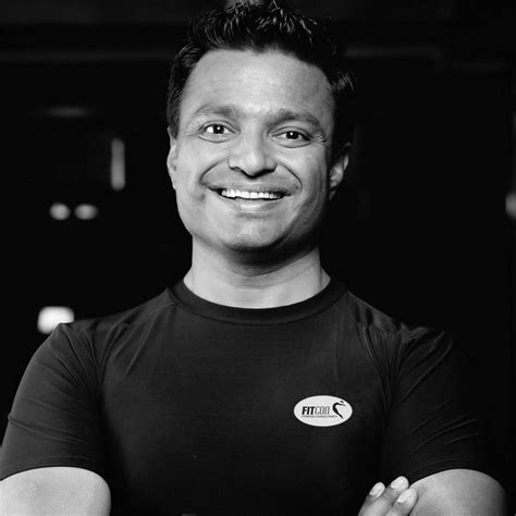 LIZA VARMA ACADEMY | ACTING COURSES | MODELLING COURSES | GROOMING COURSES