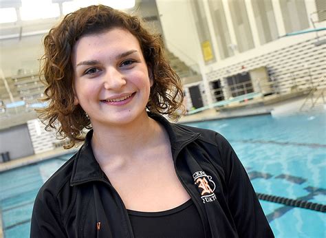 Rockford girls swim team achieves goal of top-4 finish in Division 1 ...