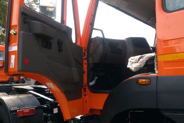 SIGNA 2823.K RMC STD 6S | MG MOTORS - TATA MOTORS