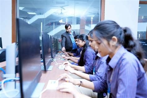 Welcome New Students – Vignan University | Learning Without Limits