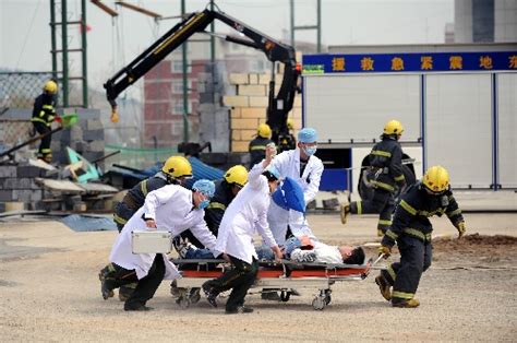 组图：山东组建专业应急救援队伍-搜狐新闻