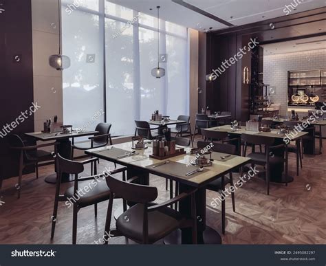 Upmarket Restaurant 的图像结果