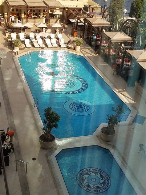 Four Seasons Hotel Cairo at The First Residence Pool: Pictures ...