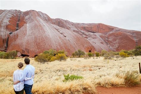 Australia Red Center 3-Day Tour with Ayers Rock and Kata Tjuta 2022 ...