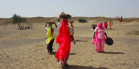 Sharp Fall in Number of MGNREGA Workers in Telangana After Union’s Push ...