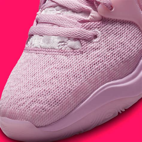Nike KD 15 "Aunt Pearl" DQ3851-600 | SneakerNews.com