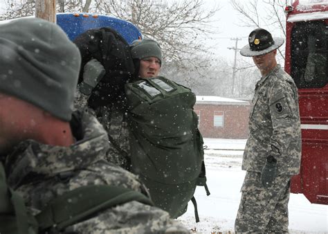 Echo Company incorporates Reserve component Soldiers into 'integration ...