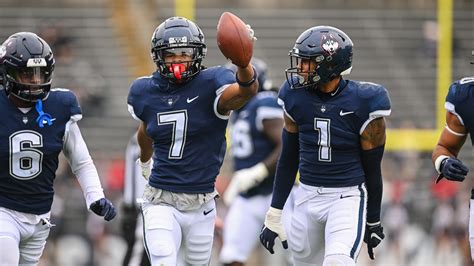 Chris Shearin - Football - University of Connecticut Athletics