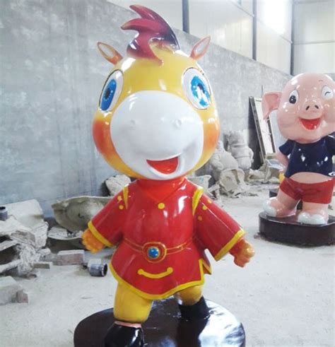 广州装饰设计公司定制卡通猴玻璃钢雕塑萌翻全场 - 方圳玻璃钢