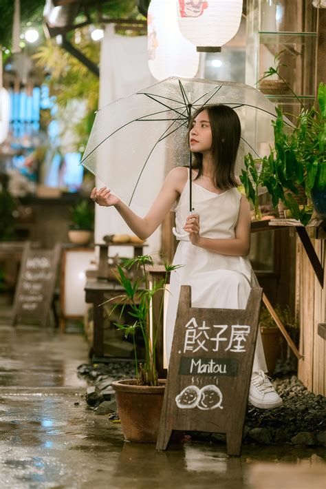 Women+Oiled+Up+Feet Photos, Download The BEST Free Women+Oiled+Up+Feet ...